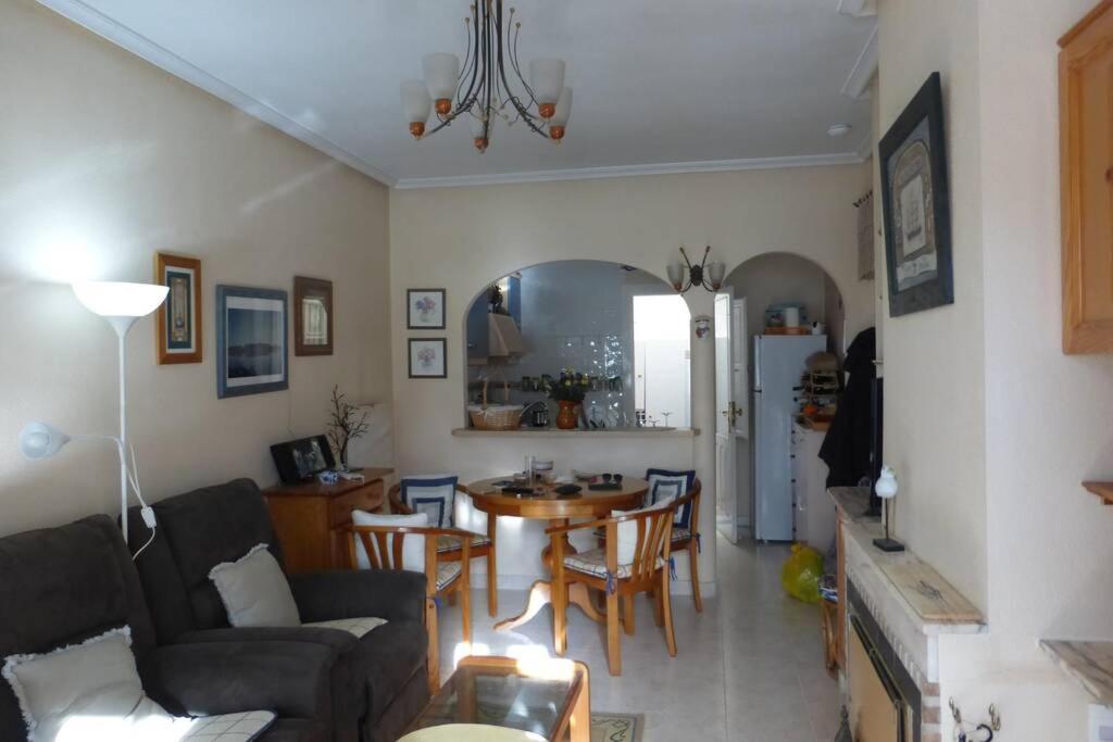 Maison Climatisee Avec Solarium, Wifi Et Piscine Dehesa de Campoamor  Buitenkant foto