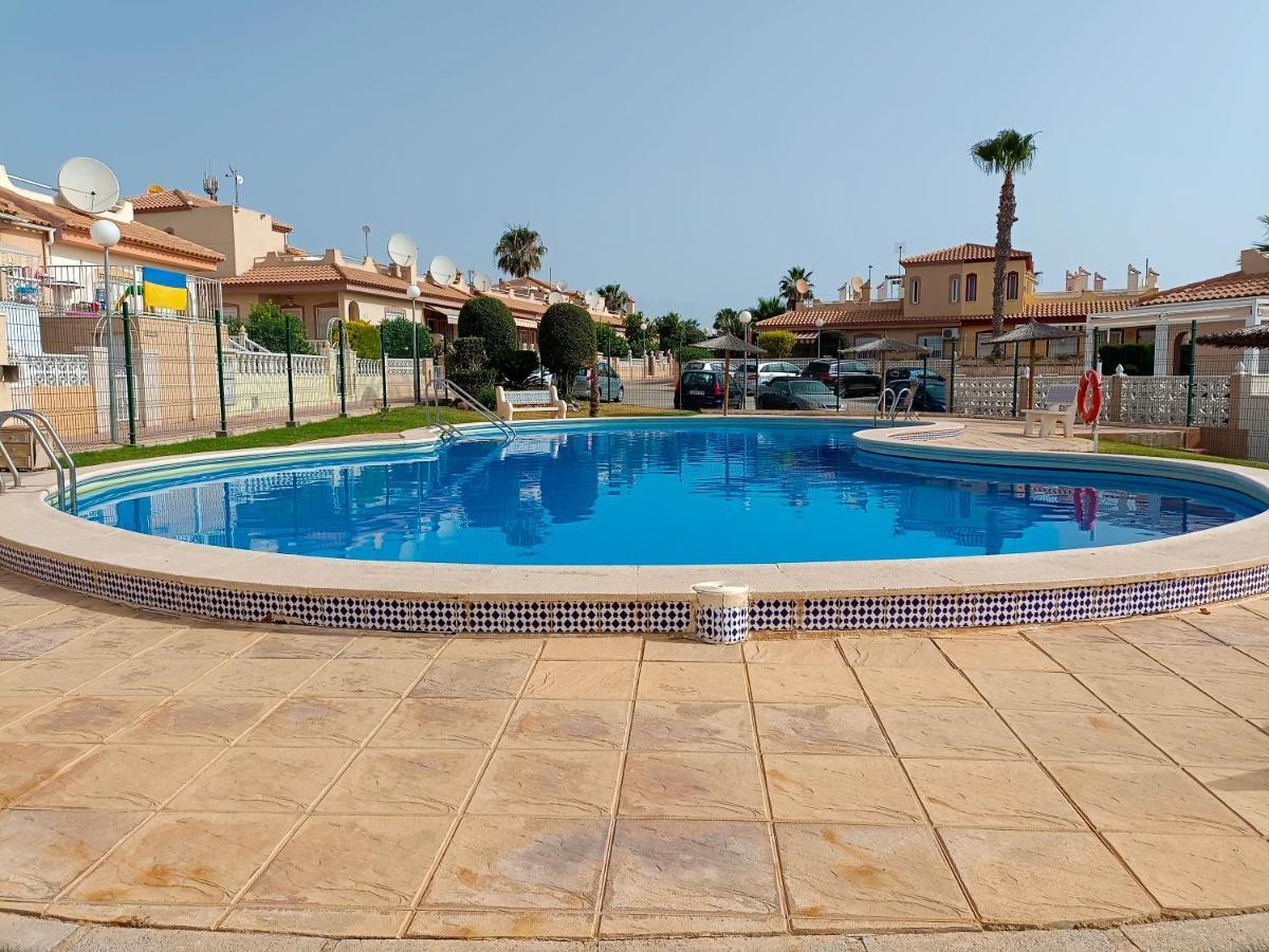 Maison Climatisee Avec Solarium, Wifi Et Piscine Dehesa de Campoamor  Buitenkant foto